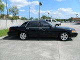 2003 Ford Crown Victoria LX Exterior
