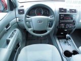 2009 Kia Borrego LX V6 Dashboard
