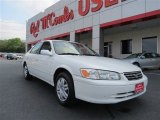 2001 Super White Toyota Camry LE #81287899