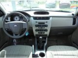 2010 Ford Focus SE Coupe Dashboard
