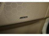 2010 Land Rover LR2 HSE Audio System