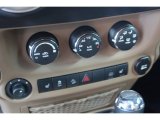 2011 Jeep Wrangler Unlimited Rubicon 4x4 Controls