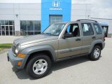 Light Khaki Metallic Jeep Liberty in 2005