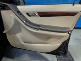 2011 Mercedes-Benz R 350 4Matic Door Panel