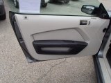 2011 Ford Mustang V6 Convertible Door Panel