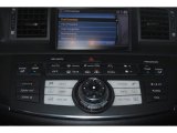 2006 Infiniti M 45 Sedan Controls