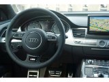 2013 Audi S8 4.0 TFSI quattro Sedan Steering Wheel
