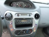2005 Saturn ION 2 Sedan Controls