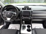 2013 Toyota Camry SE Dashboard