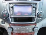 2013 Toyota Highlander Limited 4WD Controls