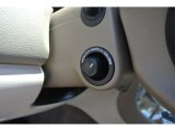 2003 Jaguar S-Type 3.0 Controls