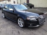 2012 Audi S4 3.0T quattro Sedan Front 3/4 View