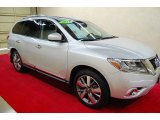 2013 Brilliant Silver Nissan Pathfinder Platinum #81810623