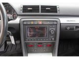 2007 Audi A4 3.2 S-Line quattro Sedan Controls