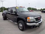 2006 GMC Sierra 3500 SLT Crew Cab 4x4 Dually Front 3/4 View