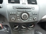 2013 Mazda MAZDA3 i Sport 4 Door Controls