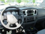 2007 Dodge Ram 2500 SLT Regular Cab 4x4 Dashboard