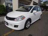 2010 Fresh Powder White Nissan Versa 1.8 SL Hatchback #82038743