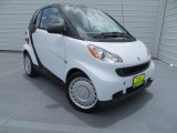 2009 Crystal White Smart fortwo pure coupe #82098481