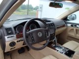 2009 Volkswagen Touareg 2 Interiors