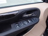 2013 Dodge Grand Caravan Crew Controls