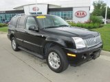Black Mercury Mountaineer in 2003