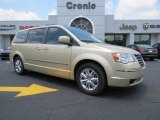 2010 Chrysler Town & Country Touring