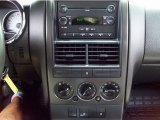 2007 Ford Explorer Sport Trac Limited Controls