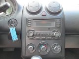 2009 Pontiac G6 GT Sedan Controls