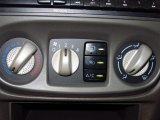 2003 Nissan Sentra GXE Controls