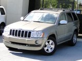 2006 Light Khaki Metallic Jeep Grand Cherokee Overland 4x4 #82269493