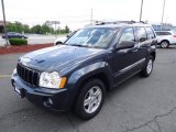 2007 Jeep Grand Cherokee Laredo 4x4 Front 3/4 View