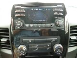 2013 Nissan Titan SV King Cab 4x4 Controls