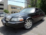 2008 Black Lincoln Town Car Signature Limited #82390247
