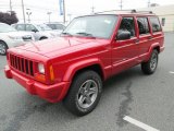 2000 Jeep Cherokee Classic 4x4 Front 3/4 View