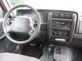 2000 Jeep Cherokee Classic 4x4 Dashboard