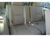 2013 Chevrolet Suburban 2500 LS Light Cashmere/Dark Cashmere Interior