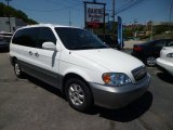 2005 Clear White Kia Sedona EX #82447042