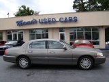 2003 Charcoal Grey Metallic Lincoln Town Car Signature #82446776