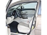 2013 Toyota Venza LE Front Seat