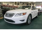 2012 White Platinum Tri-Coat Ford Taurus Limited #82500877