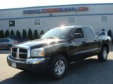 2005 Black Dodge Dakota SLT Quad Cab 4x4 #82554483