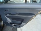 2010 Kia Rondo LX Door Panel