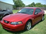 2004 Ford Mustang V6 Coupe Front 3/4 View