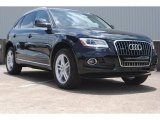 Brilliant Black Audi Q5 in 2013