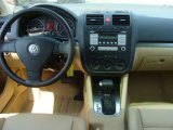 2007 Volkswagen Jetta Wolfsburg Edition Sedan Dashboard