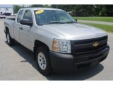 2011 Chevrolet Silverado 1500 Extended Cab 4x4 Front 3/4 View