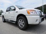2013 Nissan Titan SV Crew Cab Front 3/4 View