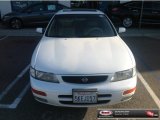 Arctic White Pearl Nissan Maxima in 1995