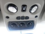 2003 Chevrolet Suburban 1500 LT 4x4 Controls